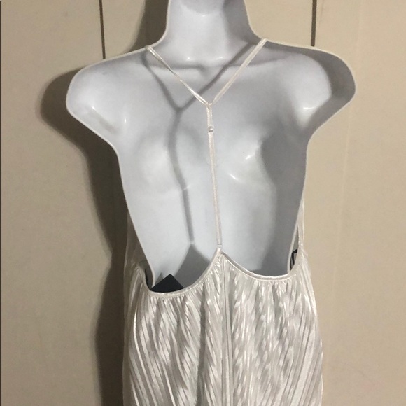 Stone Row just pleat it white dress - Picture 4 of 8